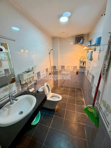 CHO THUÊ NHÀ RIÊNG ĐẸP 50M2 FULL NỘI THẤT TẠI SỐ 15 NGÕ 58 ĐƯỜNG LÁNG, PHƯỜNG THỊNH QUANG, QUẬN
