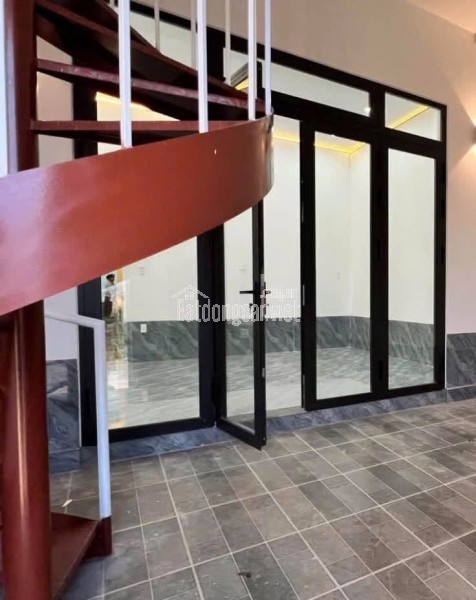 NHÀ GÁC LỬNG MỚI ĐẸP – TỔ 34, ĐỨC TRỌNG