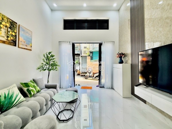 NHỈNH 6 TỶ - 40M RA MẶT TIỀN  NGUYỄN TRỌNG TUYỂN - HẺM 4M  - 3PN - 32M2