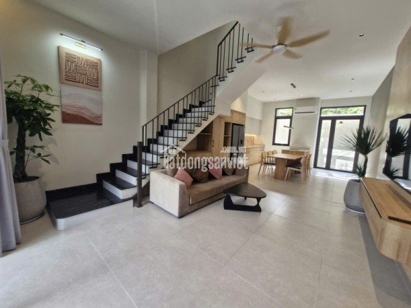 Bán nhà đường số 36, P. Bình Trưng Tây, Q.2, TP HCM. DT 72m2, 3 tầng, giá 8,05 tỷ, Sổ hồng riêng.