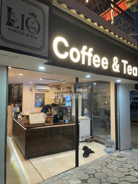 SANG NHƯỢNG GẤP QUÁN CAFE LÔ GÓC – KIM MÃ, BA ĐÌNH, HÀ NỘI