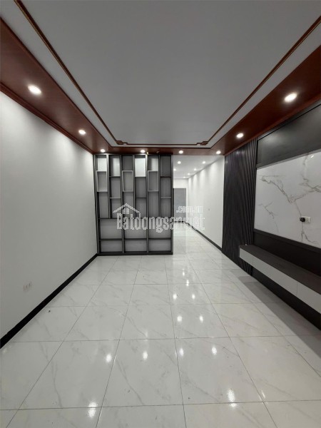 Nhà 5 tầng thiết kế kiến trúc sư, 5PN, 40m2 đường Điện Biên Phủ, Quận 3 – 12 tỷ