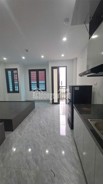 Cho thuê nhà nguyên căn Hữu Hòa 50m2 có gác xép, kinh doanh 4,5tr/t