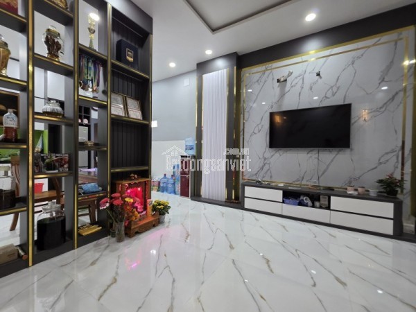 Bán nhà 4 tầng, 54m2 đường Số 8, Hiệp Bình Phước, Thủ Đức, TP HCM, sổ hồng riêng. Giá 6,68 tỷ.