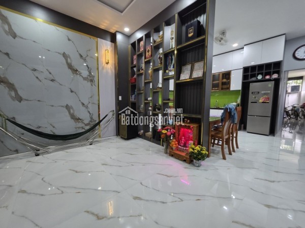 Bán nhà 4 tầng, 54m2 đường Số 8, Hiệp Bình Phước, Thủ Đức, TP HCM, sổ hồng riêng. Giá 6,68 tỷ.