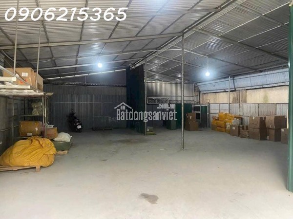 Cho thuê cửa hàng kinh doanh, dt 50m2, ô góc Kiến Hưng – Hà Đông  MT 15m  Đường container  Chỉ 10