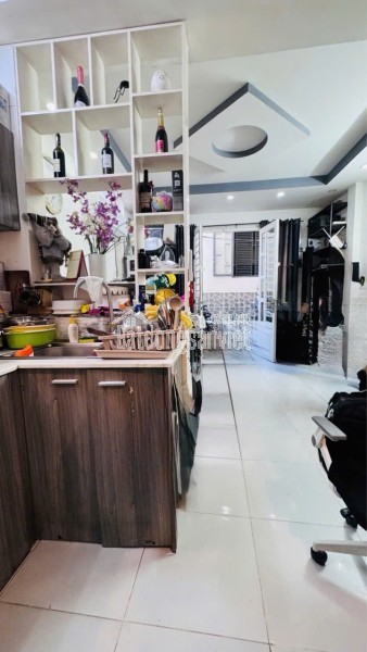 BÁN NHÀ CẤP 4 HẺM XE TẢI HẬU GIANG, PHƯỜNG 11, QUẬN 6, 130M², MẶT TIỀN 10M, GIÁ 10.5 TỶ