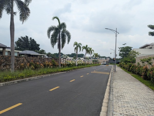 VILLA Vân Trì, DT1188m2, MT31.10m, 195  tỷ Đông Anh, Hà Nội