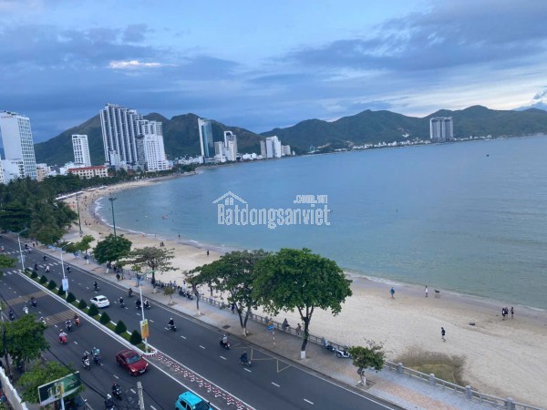 Bán đất mặt tiền Trần Quang Khải nối dài - 
Diện tích 230m mặt tiền rộng 10m rất phù hợp để xây