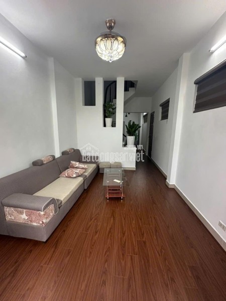 Bán nhà Vĩnh Trung 40m² x 5 tầng, ô tô vào nhà, giá chỉ 5 tỷ