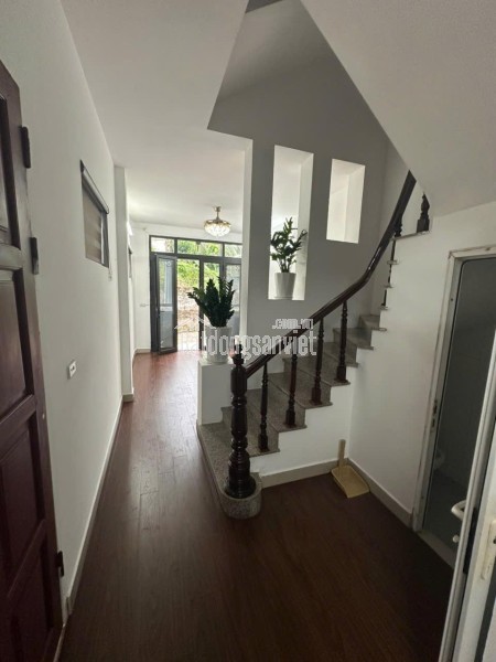 Bán nhà Đại Áng 48,5m² x 4 tầng lô góc, giá 5,5 tỷ.