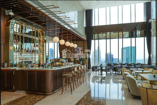 Khách sạn 4 sao- 95 phòng- view công viên- ngay chợ bến thành- 2,7 tỷ/th