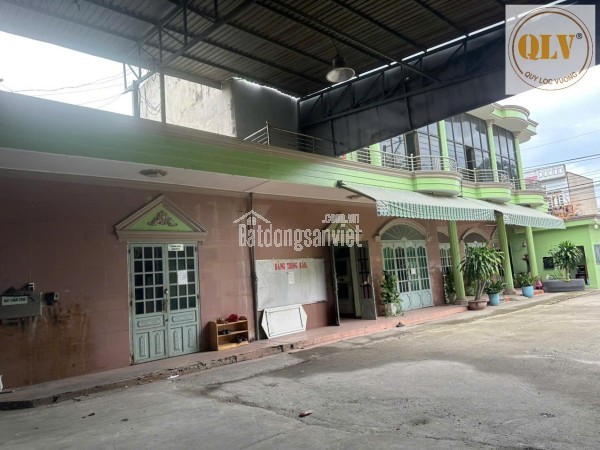 CHO THUÊ NHÀ XƯỞNG TẠI DĨ AN, BÌNH DƯƠNG – 2.196m²