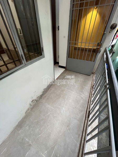 Nhà hẻm thẳng 6m 253/ Hà tôn quyền ngay 3/2- 4x15- 4 tầng- 13,5 tr/th