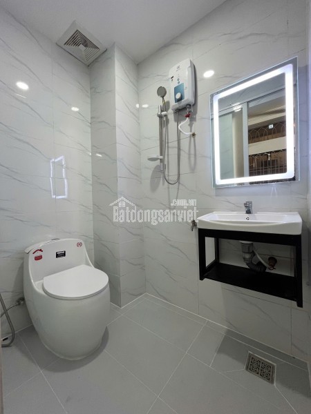Nhà hẻm thẳng 6m 253/ Hà tôn quyền ngay 3/2- 4x15- 4 tầng- 13,5 tr/th