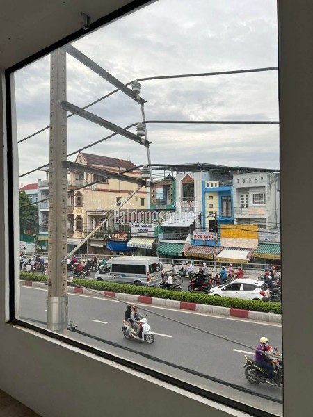 NHÀ BTCT MẶT TIỀN HẺM THÔNG TÔ KÝ  7 TỶ GIẢM MẠNH CÒN 5 TỶ 5
