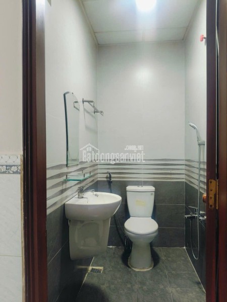 BÁN NHÀ MẶT TIỀN TRẦN VĂN THÀNH QUẬN 8 - 56M2 - 2 TẦNG - NGAY CHỢ - GIÁ 4.35 TỶ