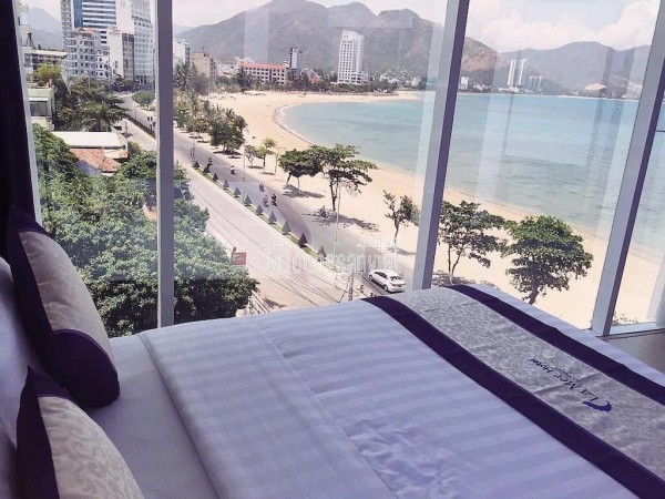 CĂN GÓC HÀNG HIẾM - - 
BÁN KHÁCH SẠN 2 MẶT BIỂN ĐƯỜNG PHẠM VĂN ĐỒNG, TP Nha Trang, Tỉnh Khánh Hoà