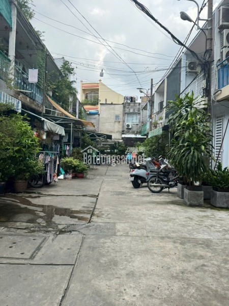 BÁN GẤP NHÀ HXH BÌNH THỚI, KHU NỘI BỘ AN NINH, GIÁ TỐT