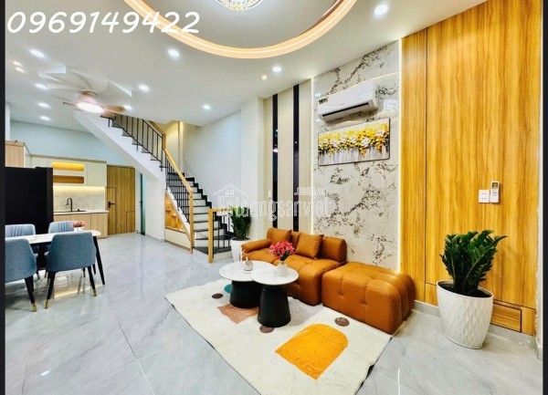 Hẻm Xe Hơi 5M Bùi Đình Tuý ,P Bình Thạnh ( Hẻm Cụt Cực Kỳ Yên Tĩnh Cách Mặt Tiền Đường 50mét )