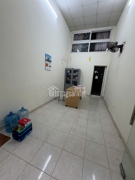 HOT HOT – CHÍNH CHỦ CẦN BÁN NHÀ CẤP 4 TẠI Huyện Hóc Môn, TP. Hồ Chí Minh