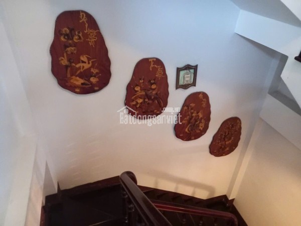 NHÀ BÁN – CĂN GÓC NGÔ ĐỨC KẾ, PHUƯỜNG NHA TRANG ,
Căn góc đẹp, ôm cua 2 mặt tiền rộng 17m, vị trí