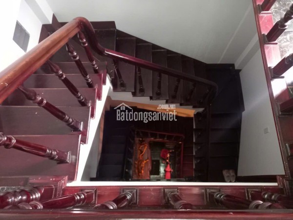 NHÀ BÁN – CĂN GÓC NGÔ ĐỨC KẾ, PHUƯỜNG NHA TRANG ,
Căn góc đẹp, ôm cua 2 mặt tiền rộng 17m, vị trí