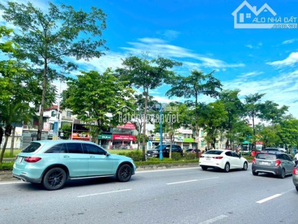 Giảm 4 tỷ mặt phố Cổ Linh toà văn phòng mt 12m dt 130m2 4 tầng kinh doanh cao cấp