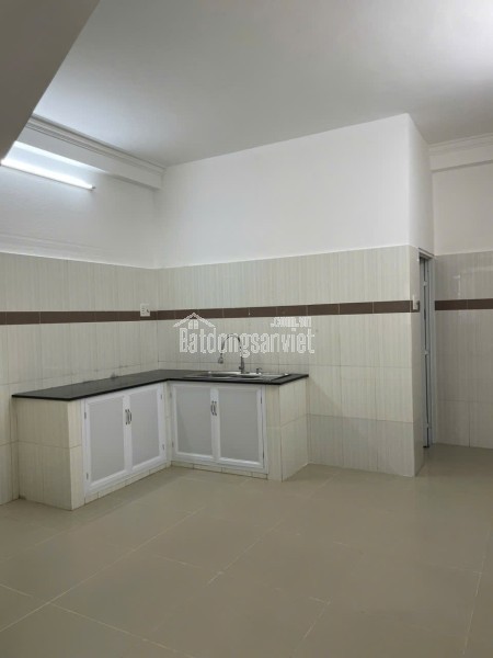 Bán nhà Phú Nhuận - hẻm xe hơi Phan Xích Long - DT 45m2 giá chỉ 6.2 tỷ