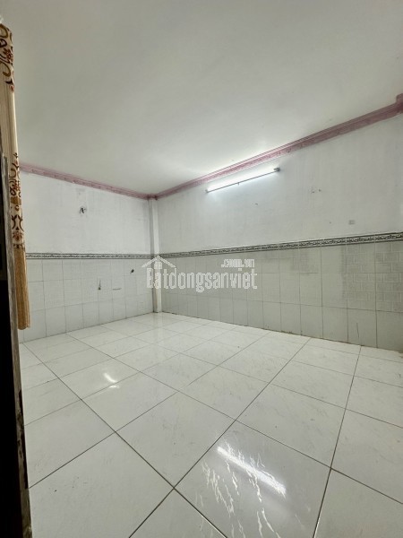 BÁN NHÀ GẦN HẺM XE HƠI TẠ QUANG BỬU – QUẬN 8 – 57M2 - 3PN – NHỈNH 5 TỶ- LH 0784968131