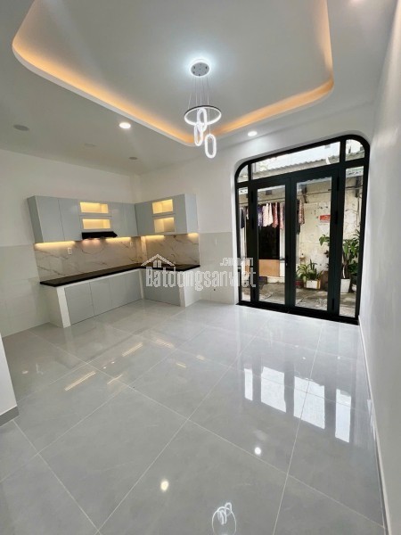 BÁN NHÀ P.1 QUẬN 8 – GẦN CẦU NGUYỄN VĂN CỪ – 3 TẦNG – 52M² – NHỈNH 5 TỶ- LH 0784968131