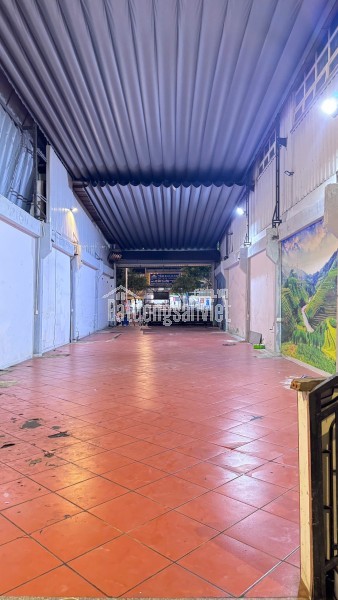 CHO THUÊ MẶT BẰNG ĐƯỜNG KÍNH DƯƠNG VƯƠNG 460m2  LÀM VĂN PHÒNG, GARAGE OTO,...