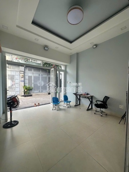 Bán nhà 75m2 đường Số 9, Phường Linh Xuân, Thủ Đức, TP HCM, 3PN, giá chỉ 2.5 tỷ.