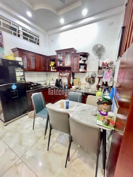 BÁN NHÀ 4 TẦNG GẦN MẶT TIỀN PHẠM THẾ HIỂN- P.4 Q.8 - 50M2- 4PN -NHỈNH 6 TỶ - LH 0784968131