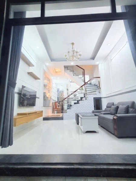 Bán nhà mới xây Full nội thất đường số 8 linh xuân thủ đức,TPHCM,Lh0909428959.