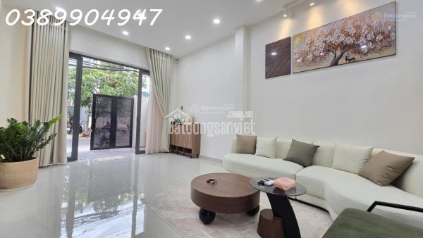 Siêu phẩm nhà đẹp 3 tầng mặt tiền số 56 đường Đồng Nai - TP Nha Trang - giá 11,9 tỷ.