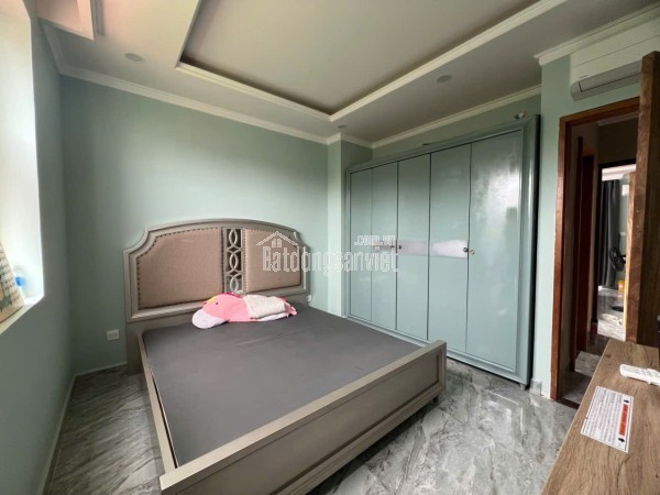 BIỆT THỰ 3 MẶT TIỀN VIEW HỒ 3 TẦNG - 120m2 - SHR