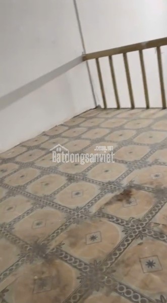 CHO THUÊ NHÀ NGUYÊN CĂN GẦN PHẠM VĂN ĐỒNG – GIÁ CHỈ 5,5 TRIỆU/THÁNG