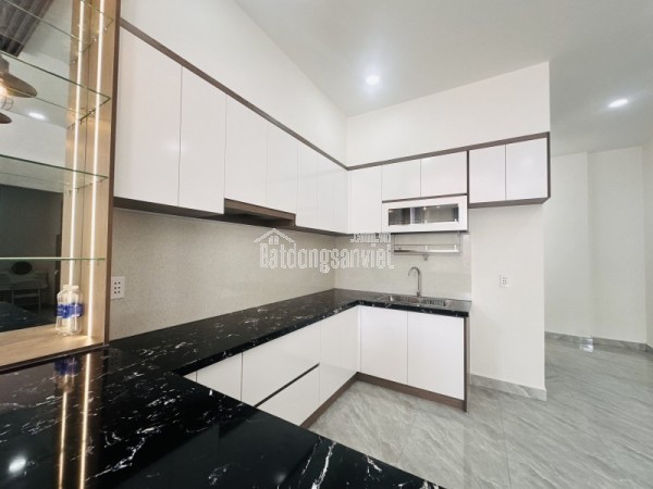 CHÍNH CHỦ CẦN BÁN 79.7 M2 TĐC GIA LÂM, VIEW VƯỜN HOA, GIÁ CHỈ 166TR/M2, LH 0985865658