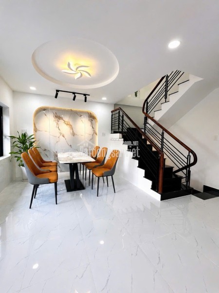 Nhà 3 Tầng mới đẹp - Ngang đẹp 8m sát mặt tiền Mã Lò - Đường Số 2 - Đường Số 4 HCM,BT 3 Tầng 1 trệt