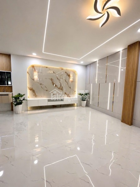 Nhà 3 Tầng mới đẹp - Ngang đẹp 8m sát mặt tiền Mã Lò - Đường Số 2 - Đường Số 4 HCM,BT 3 Tầng 1 trệt