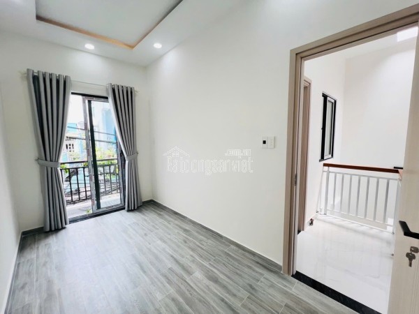 Nhà Đẹp Trung Tâm P4Q8 - 3,9m Nở Hậu 8x11 - 4PN - Nhỉnh 5 Tỷ TL