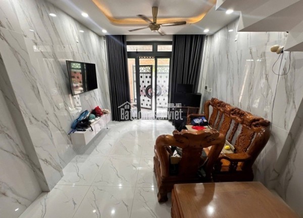 Bán nhà 4 tầng, 52m2 đường Số 7, Tam Bình, Thủ Đức, TP HCM, sổ hồng riêng. Giá 6,58  tỷ.
