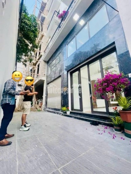 CHỈ HƠN 5 TỶ -BÁN NHÀ DOÃN KẾ THIỆN 33M2- 2 TẦNG - SÁT PHỐ- MẶT TIỀN 4.7M