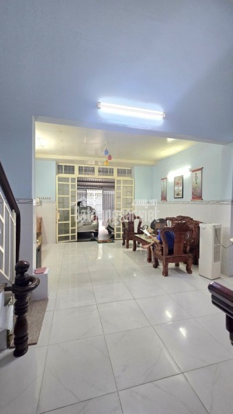 Bán nhà 105m2 , 2 tầng,  đường Số 48, Hiệp Bình Chánh, Thủ Đức, TP HCM, sổ hồng, giá 6,48 tỷ.