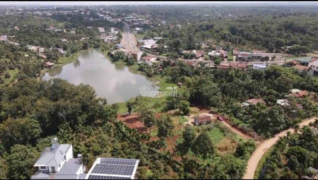 5 sào thổ cư 1500m2 ôm mặt hồ Ea Tiêu 90m cách QL27 chỉ 300m giá 15 tỷ Quỳnh Anh