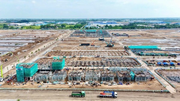 Căn Góc Vinhomes Hóc Môn - CK 22.5% - Trả Trước 900Tr Nhận Nhà