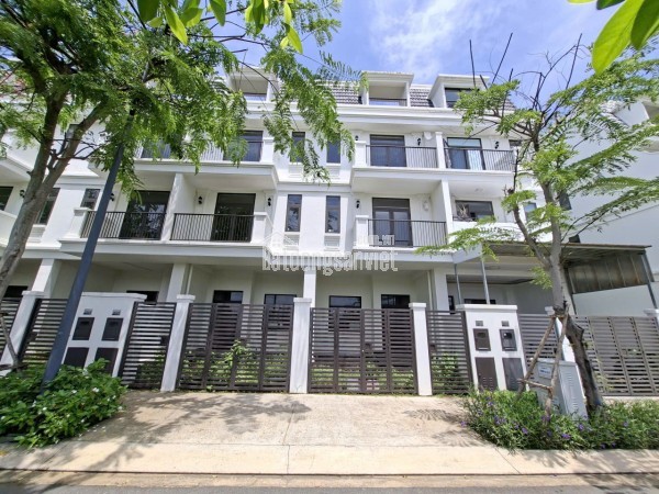 Nhà phố 4 tầng mặt tiền đại lộ 3/2 khu đô thị khép kín Vũng Tàu, quy hoạch ô bàn cờ chỉ 5,6 tỷ;