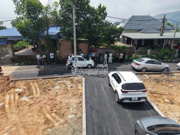 Bán đất Sóc Sơn- Hà Nội, 100m, mt 6m, 750 triệu, ô tô tránh thông, tiện ích
