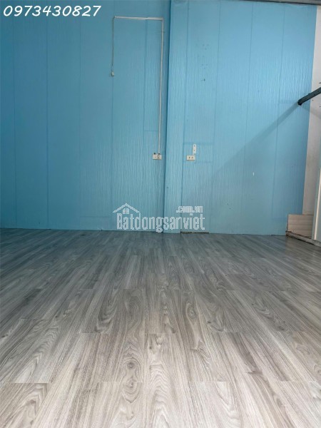 Cho thuê phòng 25m2 vừa ở vừa kinh doanh số 122 cụm 1, xã Liên Trung, 2,5tr/tháng